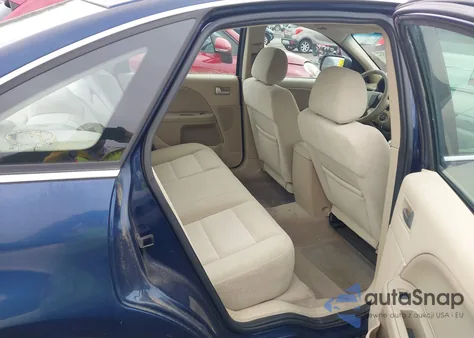 2005 Ford Five Hundred Se из США, поврежденный, VIN 1FAFP26145G189662